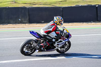 brands-hatch-photographs;brands-no-limits-trackday;cadwell-trackday-photographs;enduro-digital-images;event-digital-images;eventdigitalimages;no-limits-trackdays;peter-wileman-photography;racing-digital-images;trackday-digital-images;trackday-photos